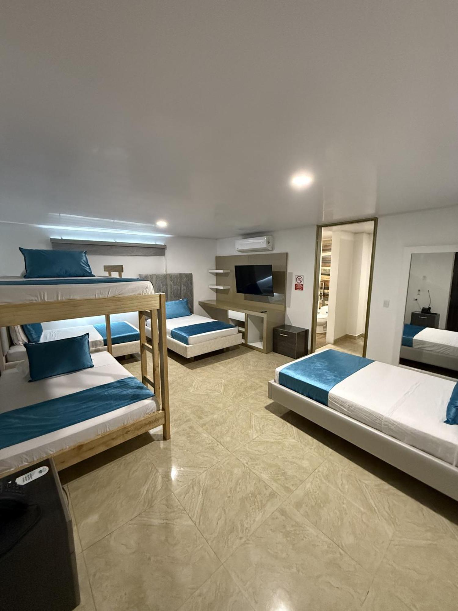 Hotel Lotto Boutique كالي المظهر الخارجي الصورة